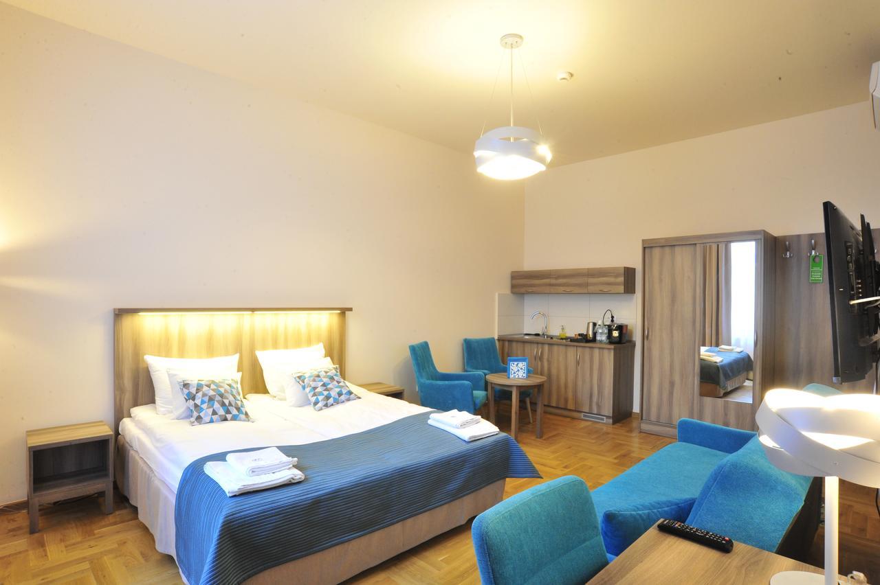 Kosmopolita Apartments Krakow Luaran gambar