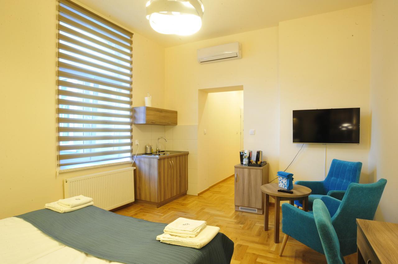 Kosmopolita Apartments Krakow Luaran gambar