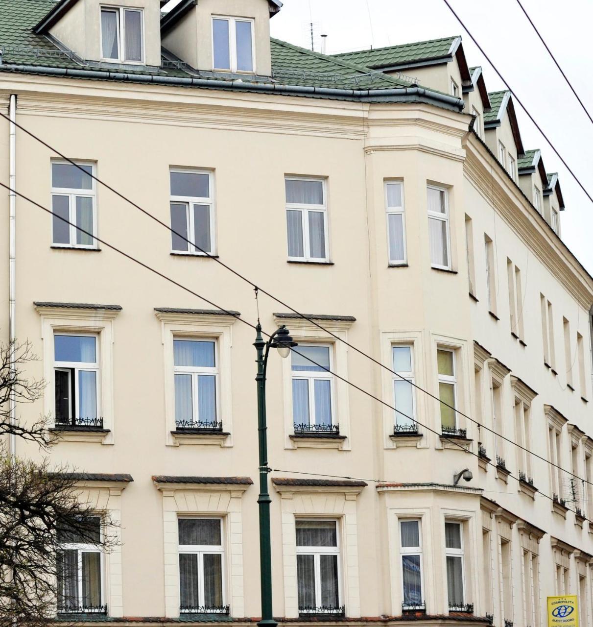 Kosmopolita Apartments Krakow Luaran gambar