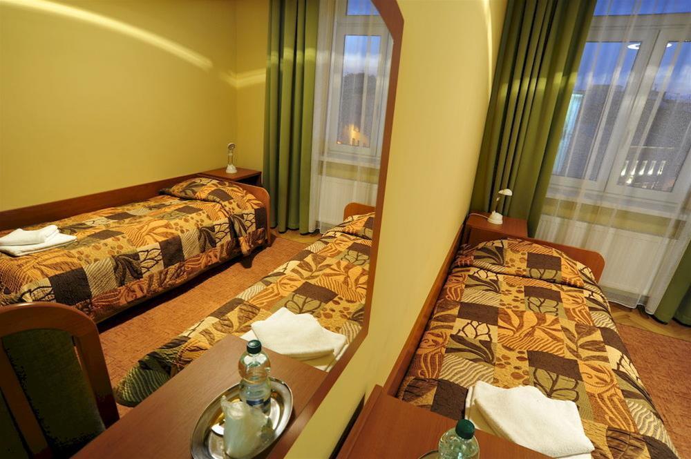 Kosmopolita Apartments Krakow Luaran gambar