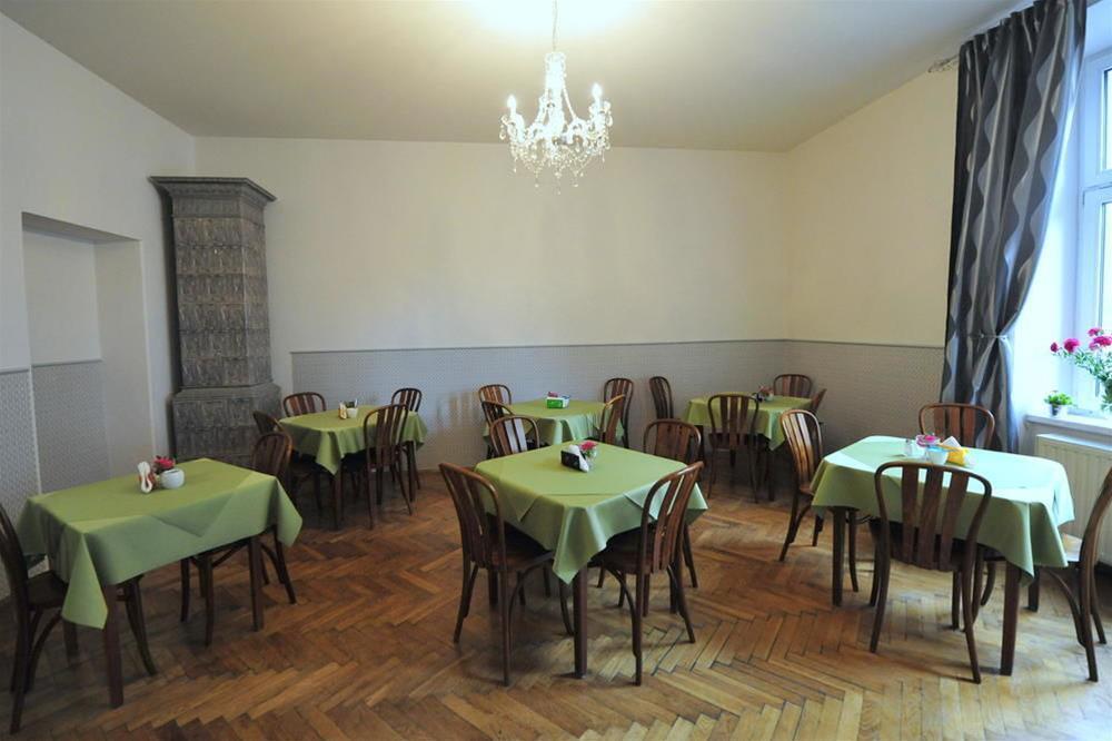 Kosmopolita Apartments Krakow Luaran gambar